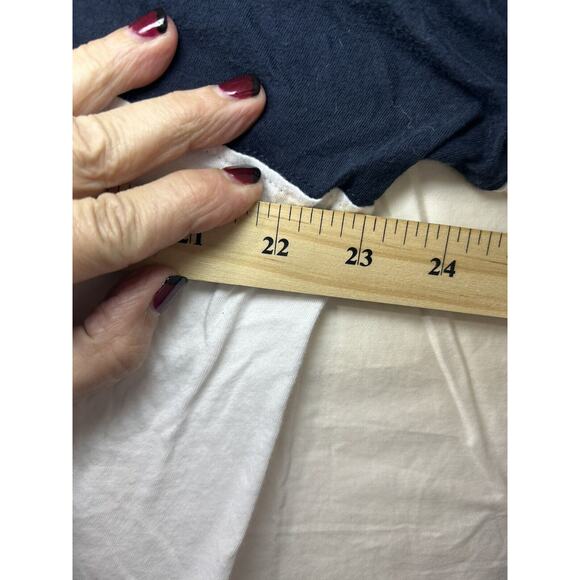 New Era Navy and White Short Sleeve Tee - Picture 7 of 12